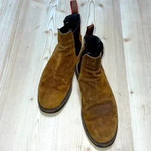Itshide | Shoes | Itshide Commando Brown Suedechelsea Boots 